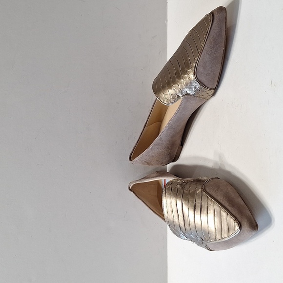 Dkny NEW Dara Quiet Luxury Business Casual Platinum Metallic Strap Flats Size 7 - Picture 9 of 12